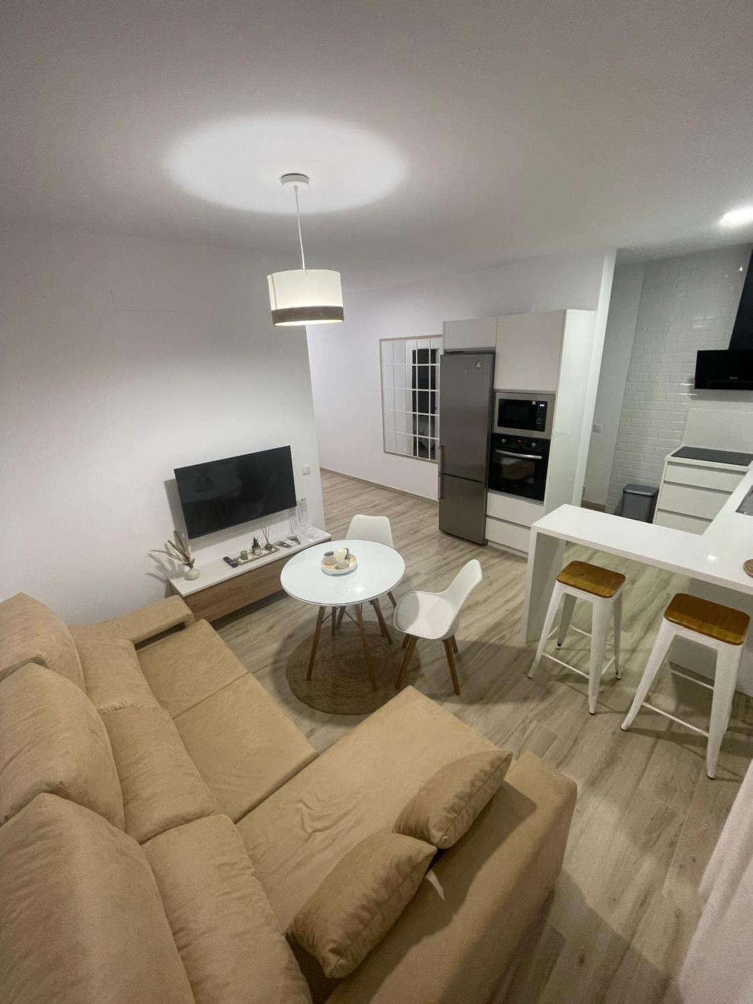 Apartamento Vitelio Carmona  Exteriör bild