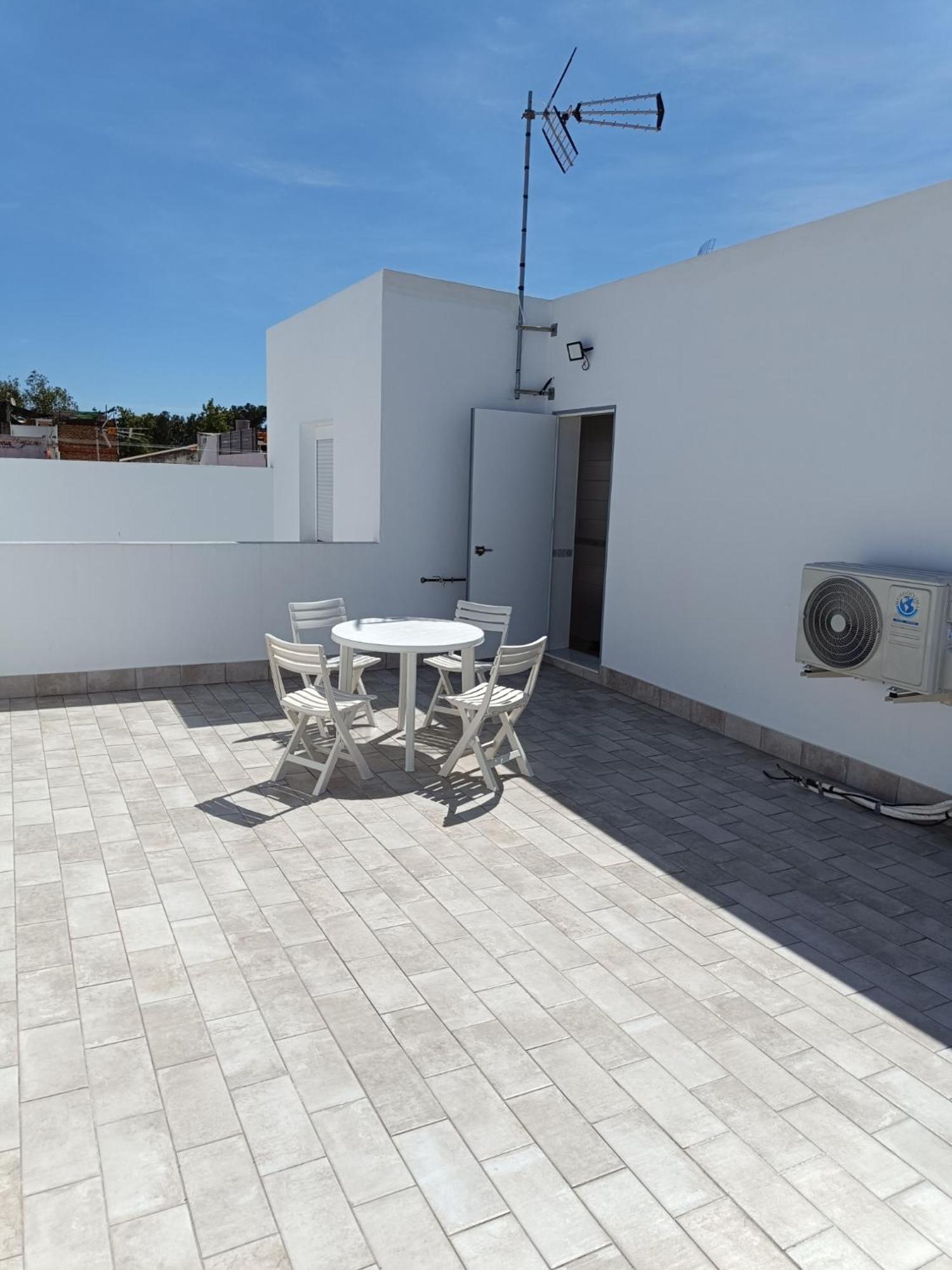 Apartamento Vitelio Carmona  Exteriör bild