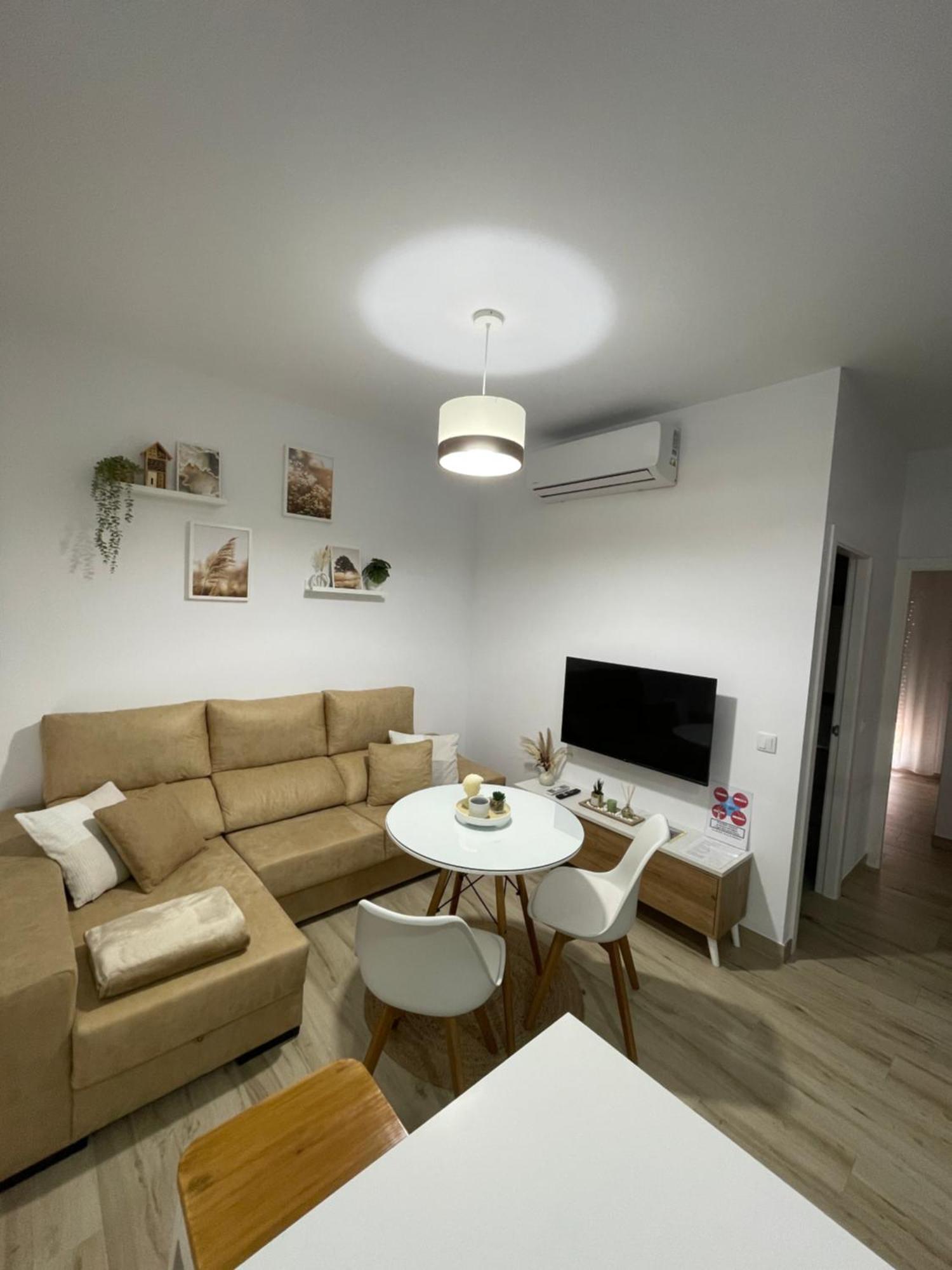 Apartamento Vitelio Carmona  Exteriör bild