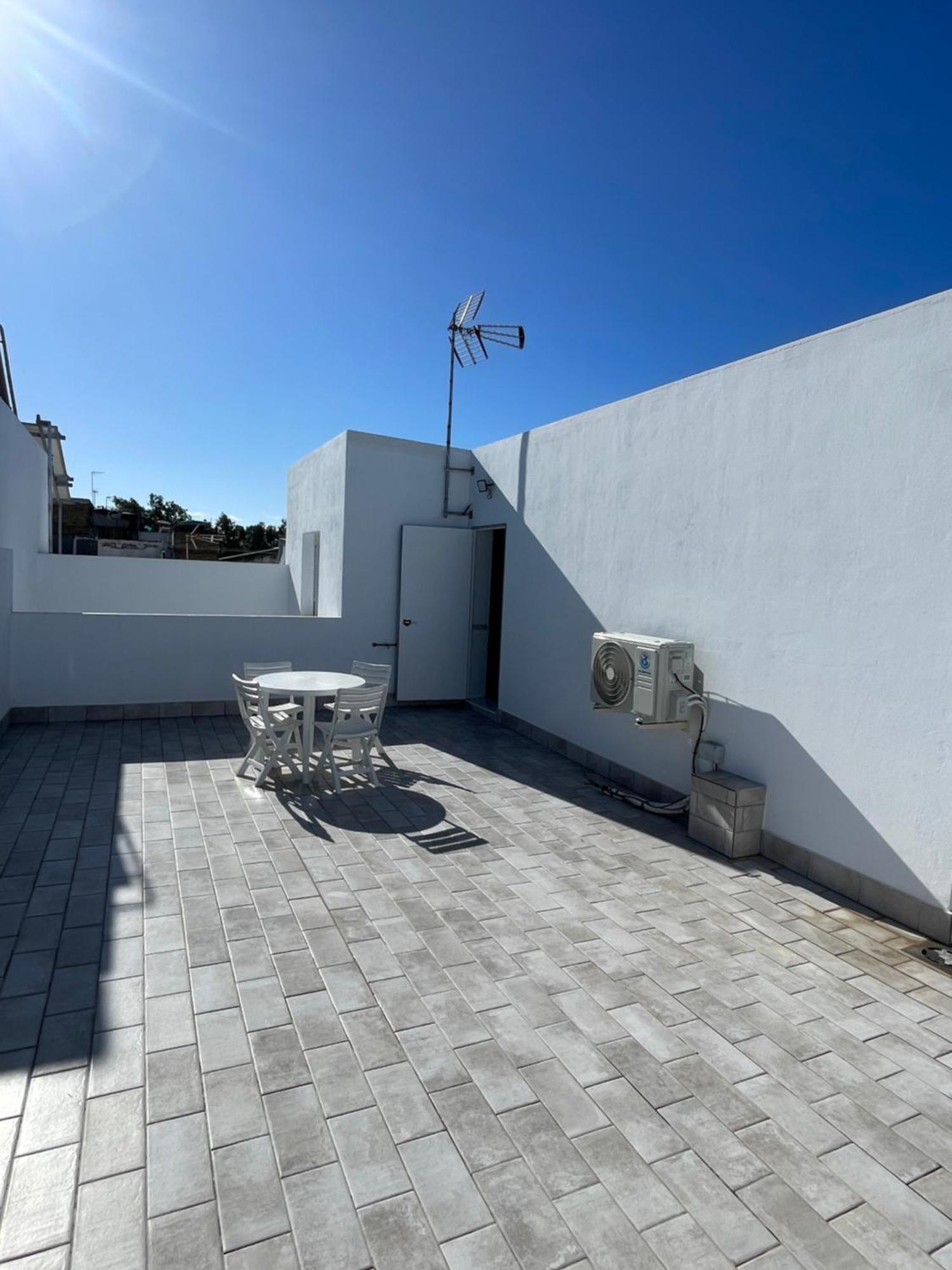 Apartamento Vitelio Carmona  Exteriör bild
